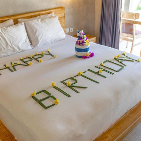 Golden Garuda Cottages Polilit Esterno foto